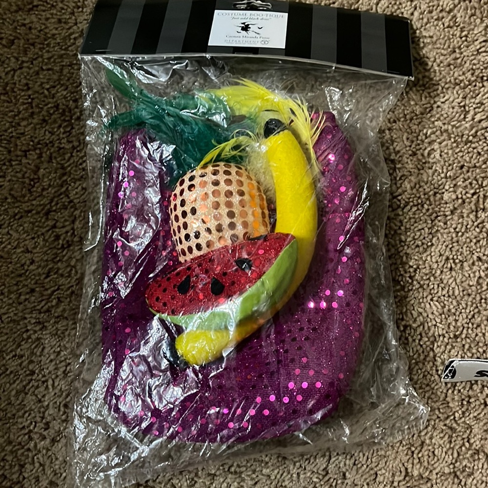 Carmen Miranda Purse department 56 Halloween